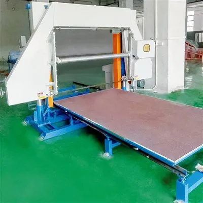 Màquina automàtica de tall d'esponja